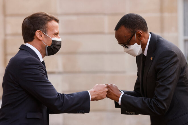 Rencontre entre les chefs d’États français et rwandais, le 17 mai 2021, à Paris. © Ludovic Marin / AFP Rencontre entre les chefs d’États français et rwandais, le 17 mai 2021, à Paris. © Ludovic Marin / AFP