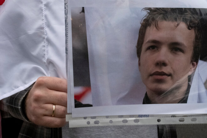 Rassemblement en soutien à Roman Protassevitch, à Varsovie. © Francois Devos / Hans Lucas via AFP