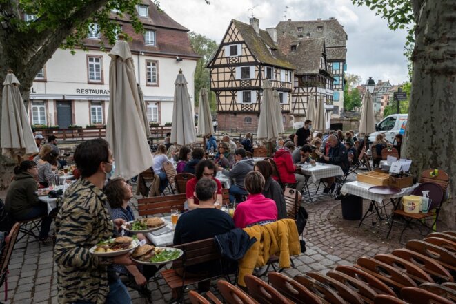 La réouverture des terrasses à Strasbourg, le 19 mai. © Patrick Hertzog / AFP La réouverture des terrasses à Strasbourg, le 19 mai. © Patrick Hertzog / AFP