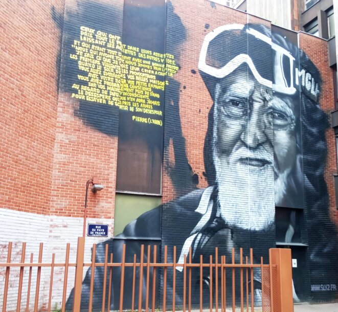 Cette fresque fait partie de l’édition 2019 de « Caps Attack » (#2). Réalisée par Sly2 Cette fresque fait partie de l’édition 2019 de « Caps Attack » (#2). Réalisée par Sly2