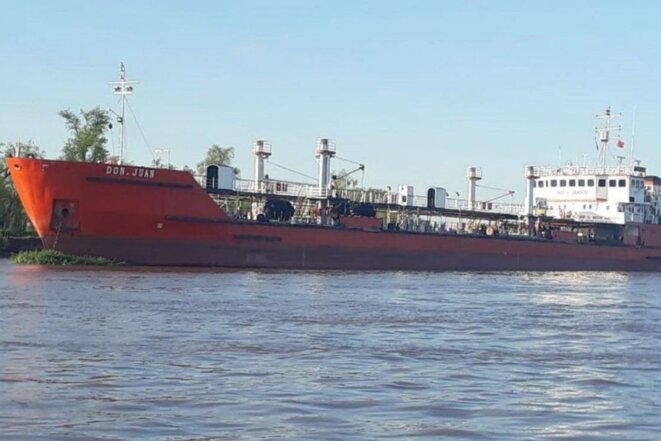 Le tanker " Don Juan ". © Aire de Santa Fe Le tanker " Don Juan ". © Aire de Santa Fe