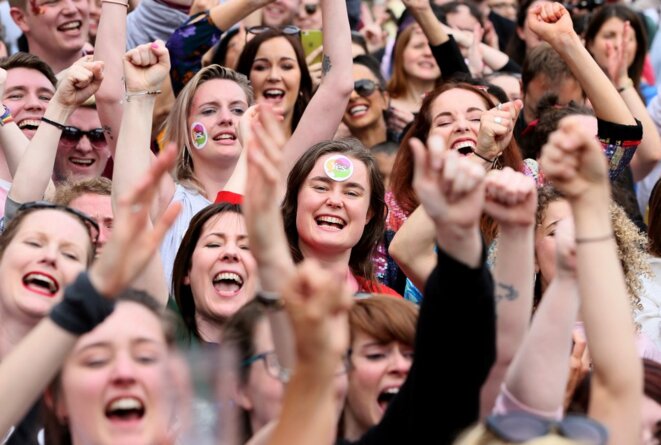 Dans l’attente du résultat du référendum sur l’avortement, le 26 mai 2018, à Dublin. © Paul Faith / AFP