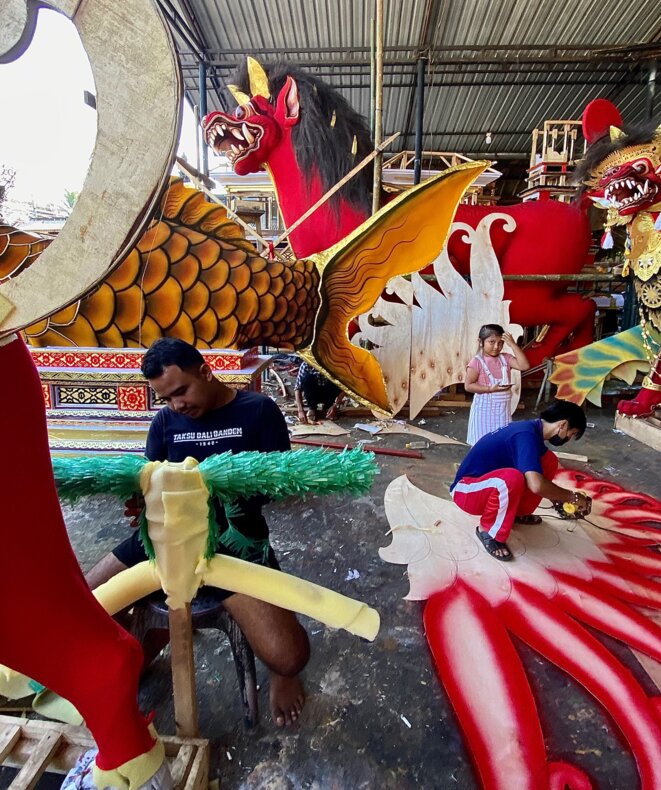 JUSTE UNE IMAGE...DE BALI (3) : A CHACUN SON SARCOPHAGE