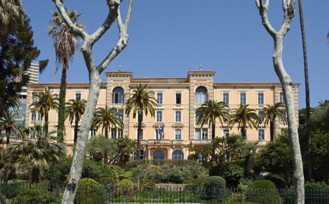 2880px-ajacciograndhoteloriental-2018-04