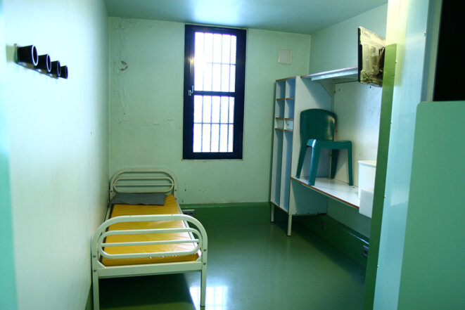 Une des huit cellules destinées aux personnes transgenres à la maison d’arrêt de Fleury-Mérogis, en février 2021. © CGLPL Une des huit cellules destinées aux personnes transgenres à la maison d’arrêt de Fleury-Mérogis, en février 2021. © CGLPL