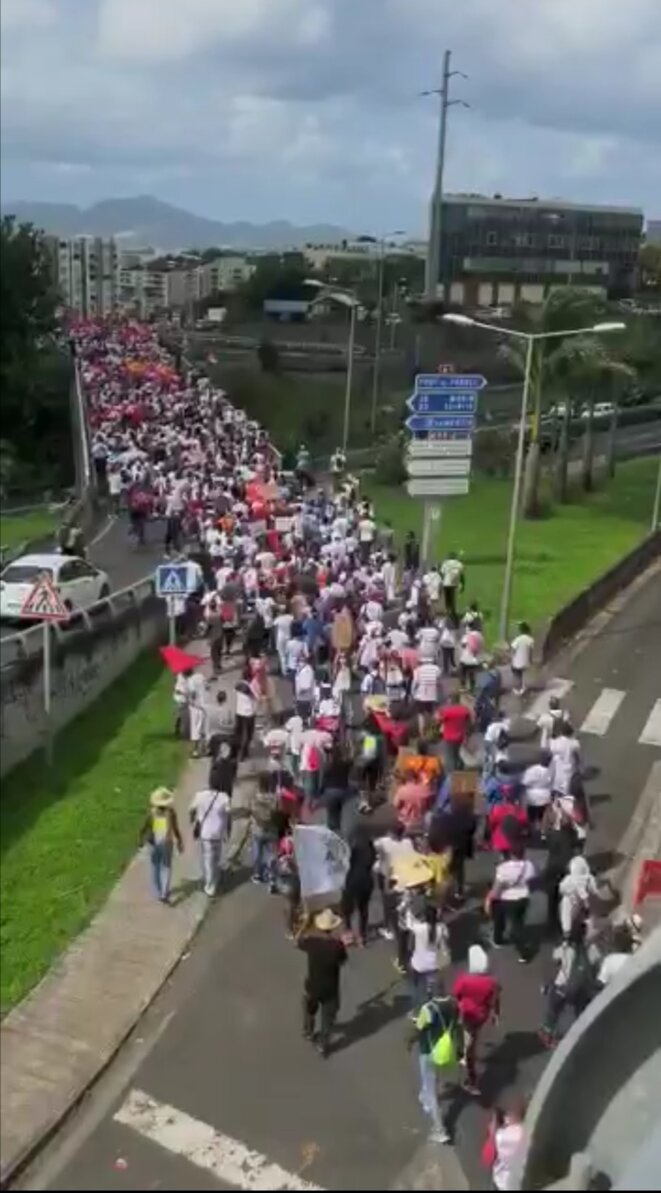 manifestations contre l'obligation vaccinale manifestations contre l'obligation vaccinale