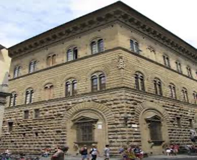 palazzo-me-dici