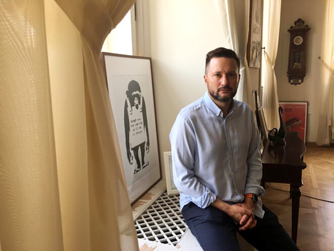 Matúš Vallo, 43 ans, maire de Bratislava. © Photo Prune Antoine pour Mediapart Matúš Vallo, 43 ans, maire de Bratislava. © Photo Prune Antoine pour Mediapart