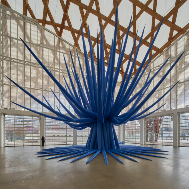 Otto Piene, Blue Star Linz, 1980 Courtesy Galerie Sprüth Magers, Berlin © Adagp, Paris 2021 Otto Piene, Blue Star Linz, 1980 Courtesy Galerie Sprüth Magers, Berlin © Adagp, Paris 2021