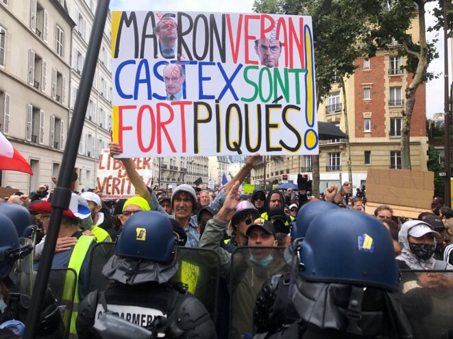 La manifestation contre le passe sanitaire, samedi 7 août 2021. © MS/Mediapart