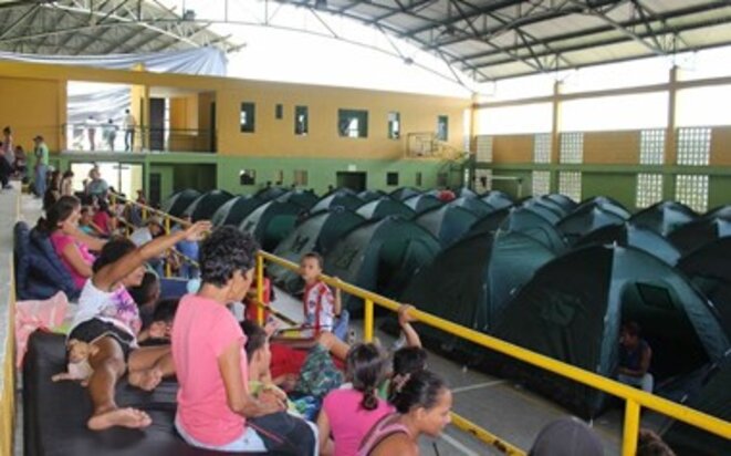 Évacuation d’habitants de Puerto Valdivia, en mai 2018. Évacuation d’habitants de Puerto Valdivia, en mai 2018.