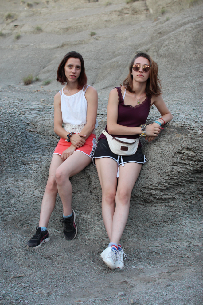 Alice et Barbara (2019) © Camille Holtz Alice et Barbara (2019) © Camille Holtz