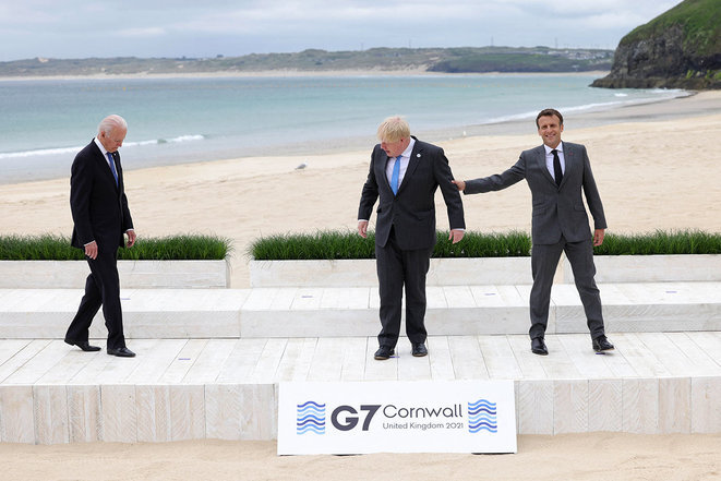 Joe Biden, Boris Johnson and Emmanuel Macron at the G7 leaders’ meeting hosted by the UK, June 11th 2021. © Photo Andrew Parsons / 10 Downing Str / Agence Anadolu / AFP
