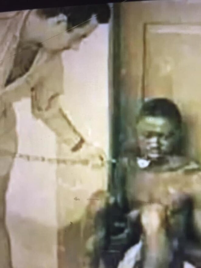 kimbangu-diantungunua-prisonnier-1