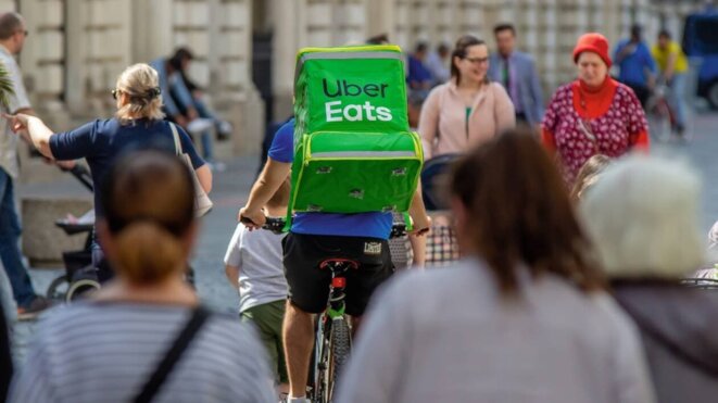 « Contrat d’engagement », jeunesse et précarité