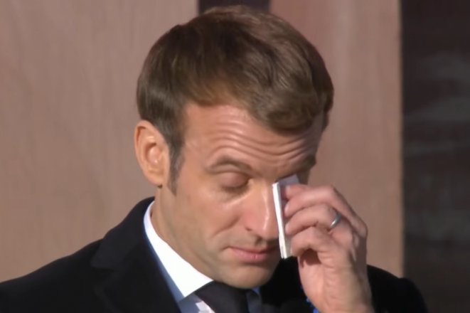 E.Macron pleure