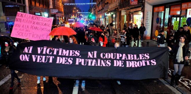 Les positions de la gauche, des syndicats, du PCF envers les travailleurSEs du sexe