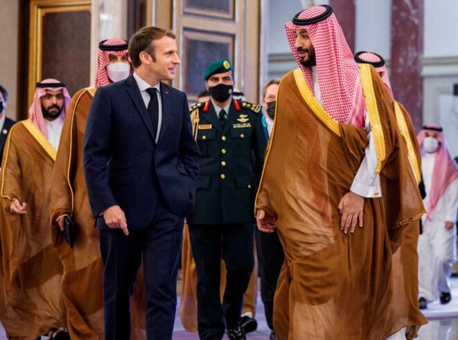 Mohammed ben Salmane et Emmanuel Macron à Djeddah le 4 décembre. © Cour royale d’Arabie saoudite