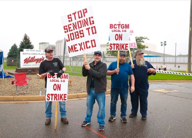 Piquet de grève devant l'usine Kellogg's de Battle Creek (Michigan). © Rey Del Rio / Getty Images via AFP