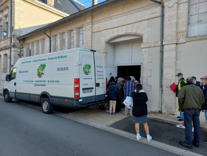 La richesse des pauvres ? Le don de soi…