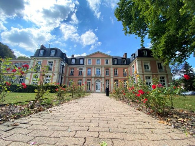 Le Centre médical de phoniatrie et de surdité infantile au château de La Norville (Essonne). © Fondation Leopold Bellan