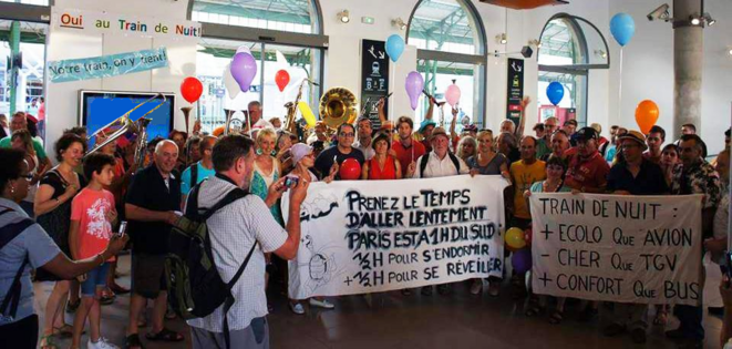 Oui au train de nuit présente son programme pour les élections