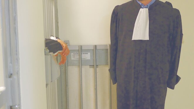 Visio-audience : les droits des détenus malmenés