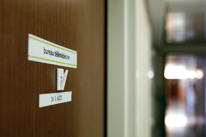 Télémédecine en prison : un palliatif qui comporte des risques