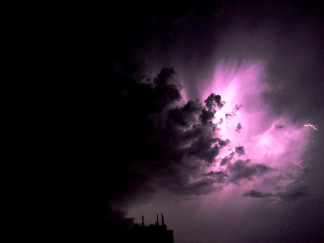 Ciel d'apocalypse © FUMIGRAPHIK