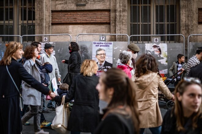 Une marche pour le futur, le 9 avril 2022, à Toulouse (Lilian Cazabet / Hans Lucas / via AFP)