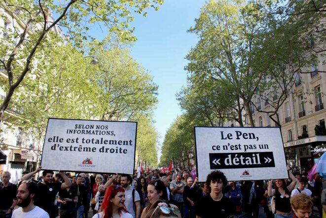 Lors de la manifestation contre l'extrême-droite à Paris, le 16 avril 2022. © Photo Ana Ferrer / Mediapart Lors de la manifestation contre l'extrême-droite à Paris, le 16 avril 2022. © Photo Ana Ferrer / Mediapart