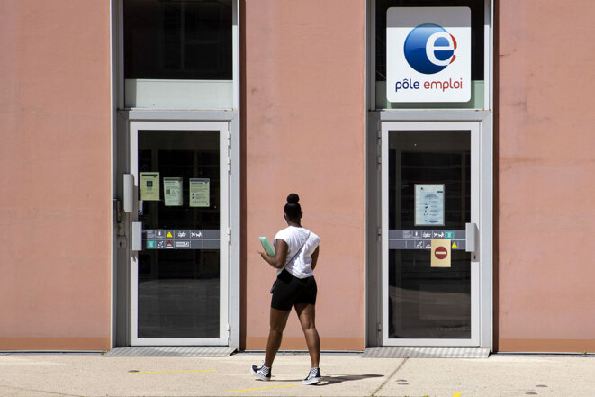Une agence Pôle emploi à Nice en 2021. © Photo Syspeo / Sipa