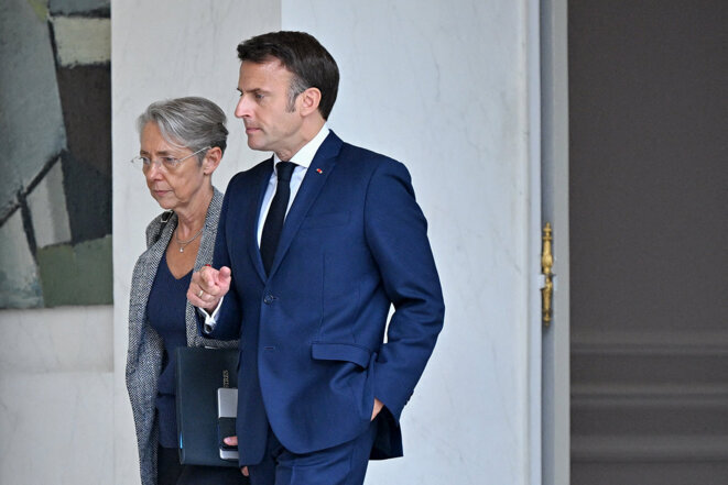 French President Emmanuel Macron and Prime Minister Élisabeth Borne at the Élysée Palace, May 23rd 2022. © Photo Eliot Blondet / Abaca