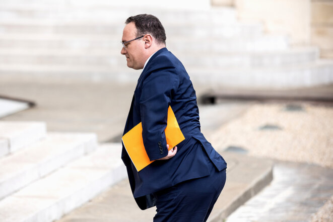 Damien Abad au palais de l’Élysée lors du conseil des ministres du 23 mai 2022. © Photo Sébastien Calvet / Mediapart