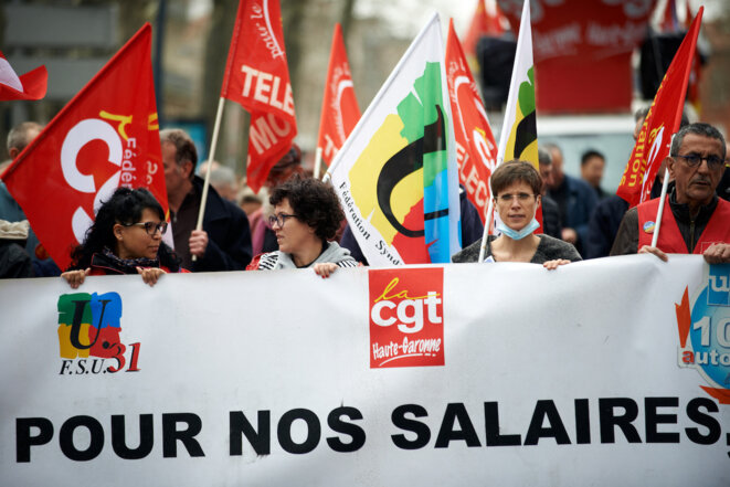 Manifestation à Toulouse pour les salaires et de meilleures conditions de travail, le 17 mars 2022. © Alain Pitton / NurPhoto via AFP
