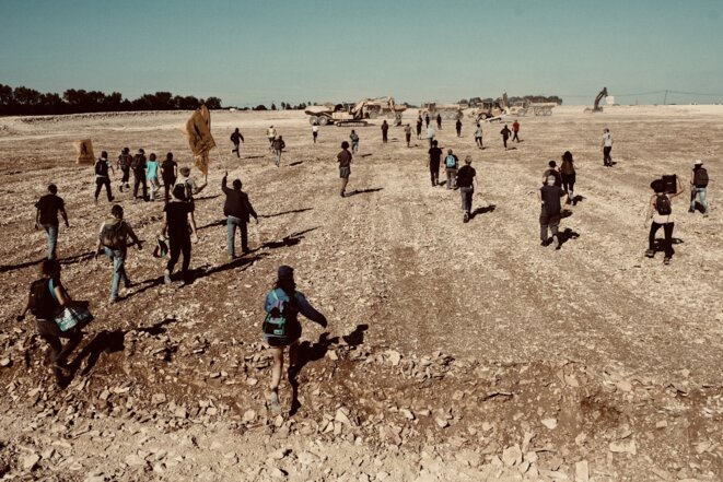 Soulèvements de la terre ...