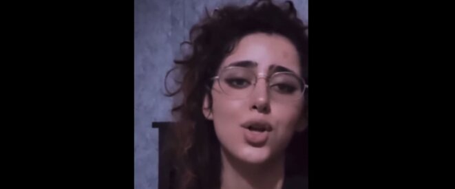 "Bella Ciao"  détournée en Iran par cette jeune inconnue a la voix d'or fait un tabac sur les réseaux sociaux. Voir la vidéo sous l'article.