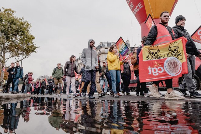 Dans la manifestation à l’appel de plusieurs syndicats à Paris. © Photo Maxime Gruss / Hans Lucas via AFP
