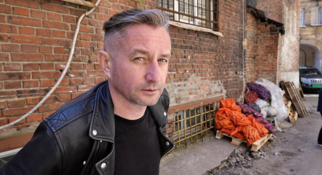 Nous vivons tous dans un internat