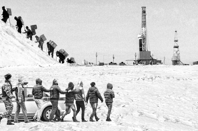 Mobility and Extractivism: Disrupting the Logistical Ecosystem of Capitalism