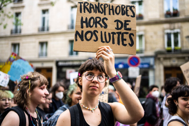 Lors de la marche lesbienne, tou.tes uni.es contre le fascisme et le racisme à Paris, le 23 avril 2022. © Photo Xose Bouzas / Hans Lucas via AFP