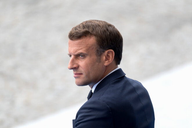 Emmanuel Macron lors du défilé du 14 juillet 2022 à Paris. © Photo Jacques Witt / Pool / Abaca