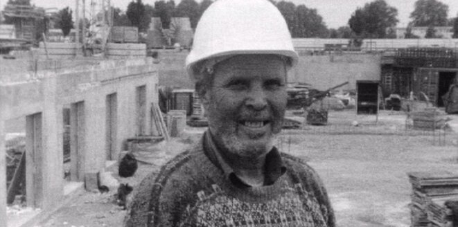 Mémoires des sans-voix : les hommes debout