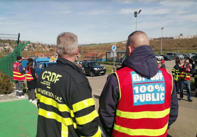 Retraites: pour les gaziers en grève, le 49-3, «c’est déjà une victoire»