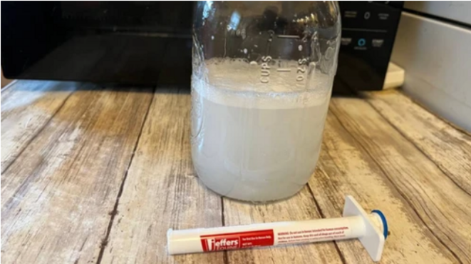 Au sein du groupe  où les parents donnent de l'ivermectine à leurs enfants autistes