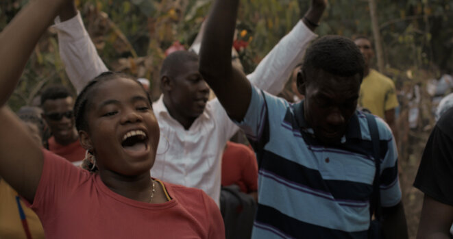 Entretien avec Canela Reyes et Sebastián Pinzón Silva, réalisateurs de La Bonga