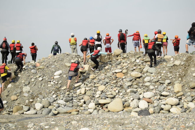 En Amazonie, faire face à la mafia de l'or