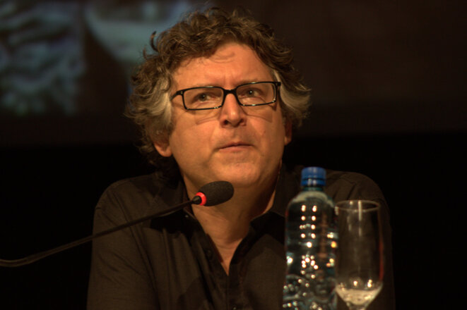 MICHEL ONFRAY, TOUJOURS PLUS À DROITE