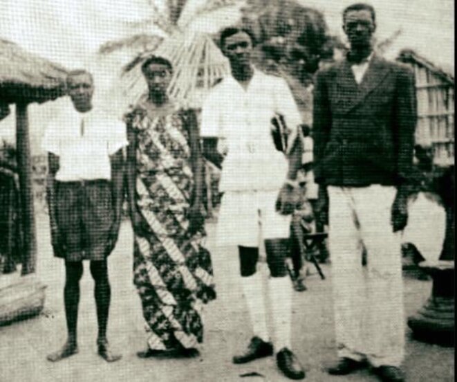 Patrice Emery Lumumba en short blanc à Onalua en 1952 !