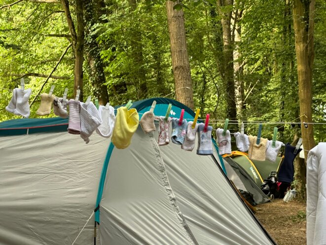 Loin des yeux, près du cœur